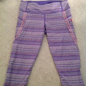 Lululemon women's size 4 crop leggings
